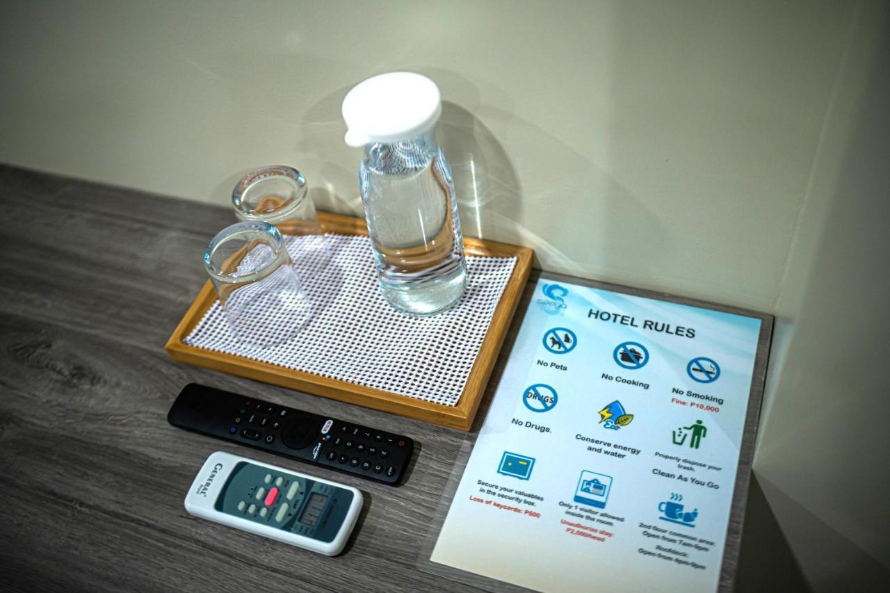 Seeya Hotel Tubigon 部屋 写真