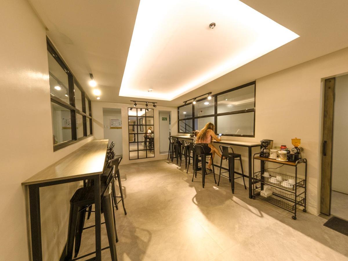 Seeya Hotel Tubigon エクステリア 写真